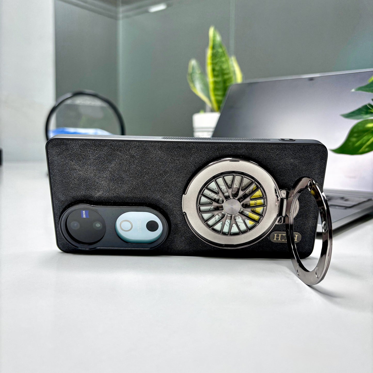 Vivo V40 5G Best Selling Stress Buster Wheel Skin Feel Scratch Resistant Back Case