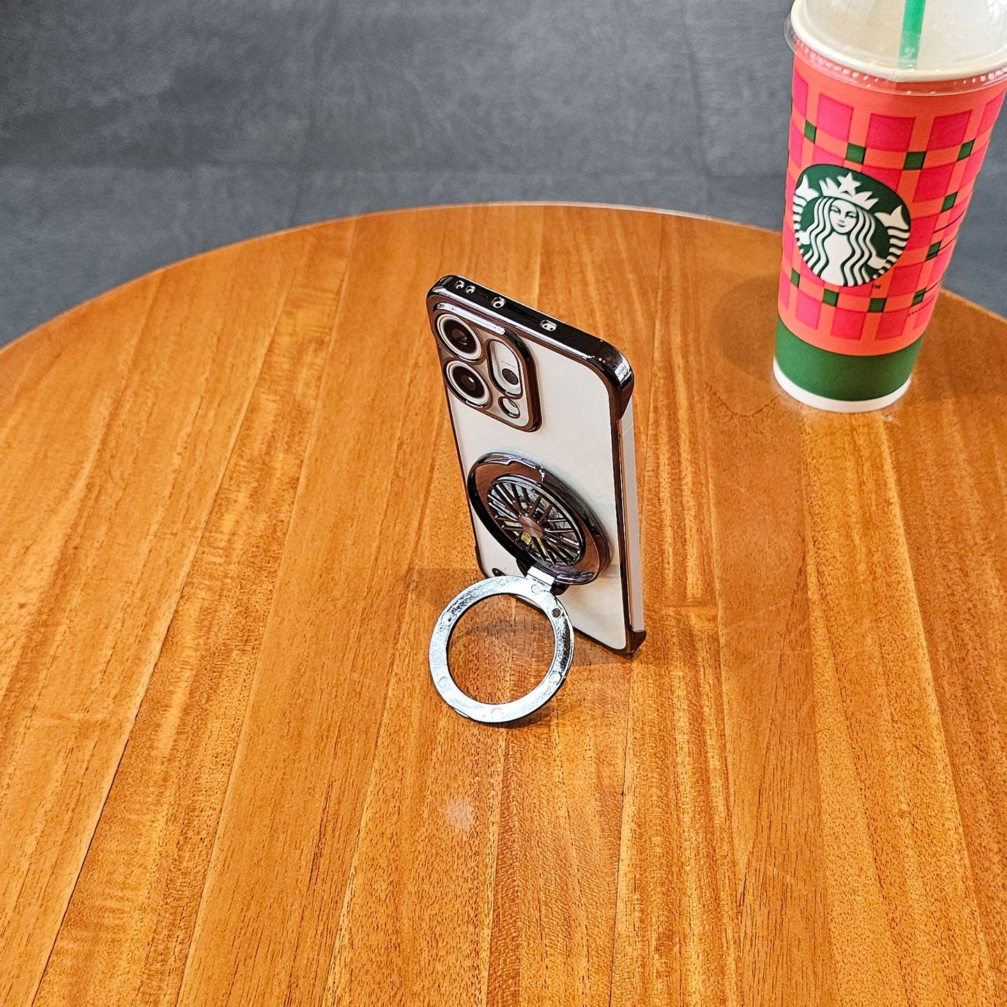 Oppo Reno 14 5G Porsche® Wheel Frameless Case